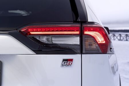 Toyota RAV4 GR SPORT. Dynamiczna stylistyka i jeszcze lepsze właściwości jezdne na drodze i w terenie